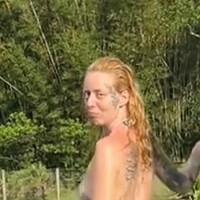 Anja do subúrbio Nude