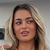 Guusje Willemse Nude